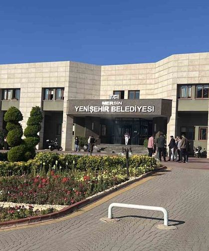 Mersin'in Yenişehir Belediyesi'ne yolsuzluk operasyonu: 30 gözaltı kararı