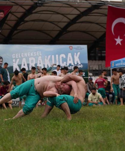 Tarsus Karakucak Güreşleri’nde Başpehlivan  Feyzullah Aktürk Oldu