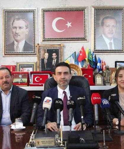 AK Parti Mersin Teşkilatı 560 ekiple sahaya indi
