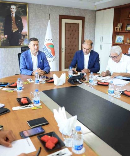 Çakır: '' Limanla şehrin birlikte büyümesini sağlamalıyız ''