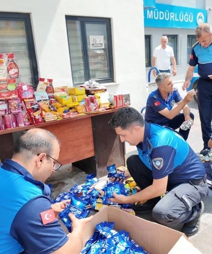 Zabıta Denetiminde Pes Dedirten Manzara: 3 Yıllık Ürünler Satışta