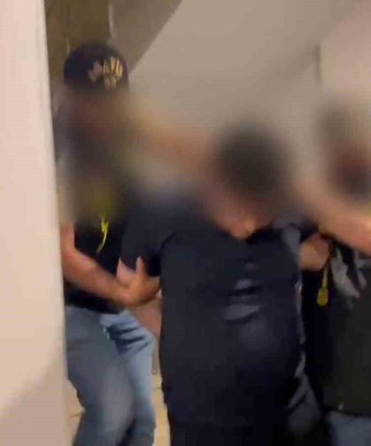 Kırmızı Bültenle Aranan Uyuşturucu Kaçakçısı Mersin'de Yakalandı