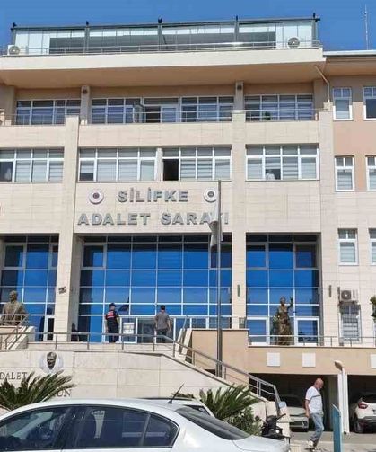 Silifke Belediyesi Soruşturmasında 20 Şüpheli Adliyeye Sevk Edildi