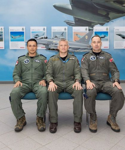 Türk pilotları Eurofighter uçuş eğitimlerine başladı