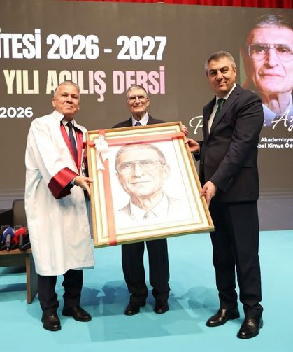 Nobel ödüllü Aziz Sancar, Mersin Üniversitesi'nde öğrencilerle buluştu