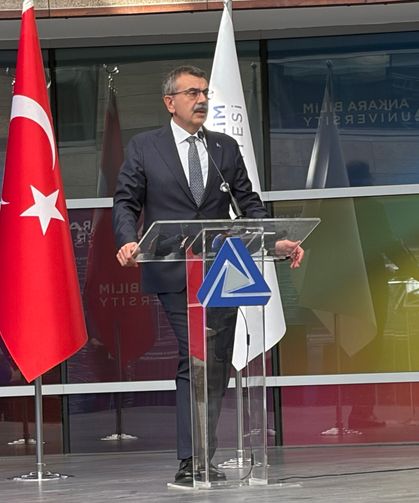 Bakan Tekin : '' Eğitimde devrim niteliğinde işler yaptık "