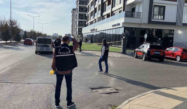 Aksaray’da 16 yaşındaki genç kız 4. katın penceresinden düştü