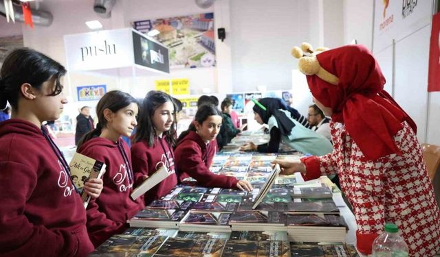 Elazığ’da Kitap Fuarı’na yoğun ilgi