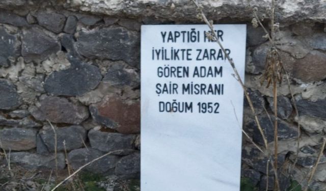 Mezar taşını hazırlayıp evinin bahçesinde intihar etti