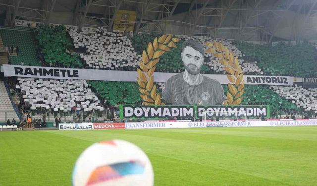 Konyaspor - Fenerbahçe maçında Ahmet Çalık anıldı