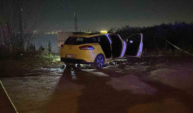 Taksici yol kenarında boğazı kesilmiş halde bulundu