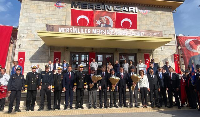 Atatürk'ün Mersin'e gelişinin 102'inci yıl dönümü törenle kutlandı