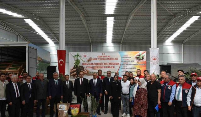Aydın’da TAKE Projeleri kapsamında çiftçilere fide ve tohum dağıtıldı