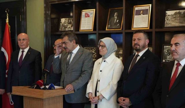 Bakan Tekin: "Balıkesir’de 22 yılda 17 milyar TL’lik yatırım yaptık"
