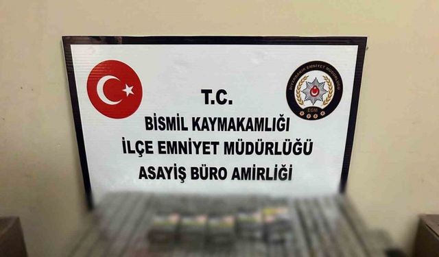 Diyarbakır’da 360 paket bandrolsuz tütün mamülleri ve 400 adet tabanca fişeği ele geçirildi