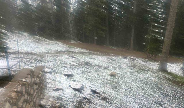 Kastamonu’da Mayıs ayının ortasında kar sürprizi