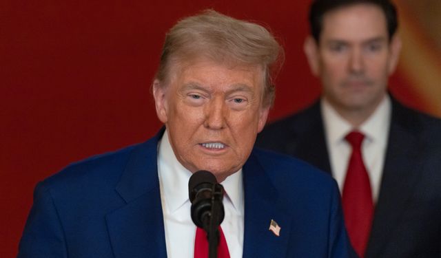 Trump: "İsrail ve İran aynı anda geldi, ‘Barış’ dedi"