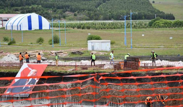 Ardahan Üniversitesi’nde yeni kütüphane binasının temeli atıldı
