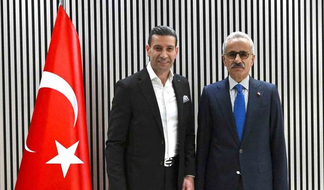 Bakan Uraloğlu’ndan, Türk boksuna destek