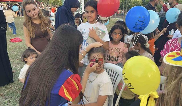 Başkan Çenet’ den çocuklara bayram hediyesi