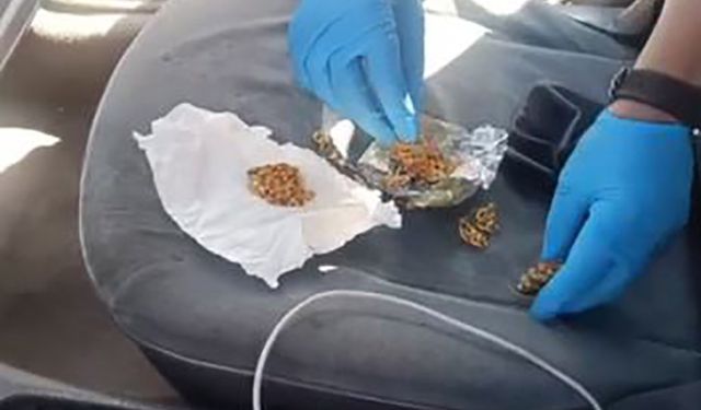 Kuyumcuya sahte altın satan 3 şüpheli yakalandı