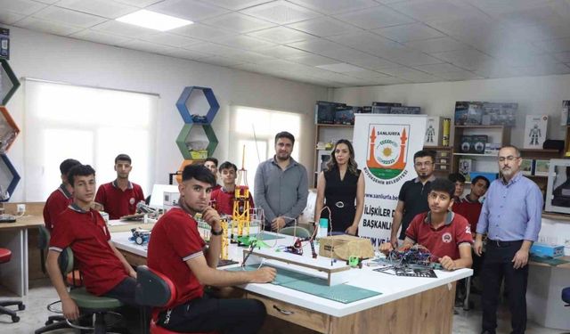 Robotik kodlamayla genç yetenekler destekleniyor