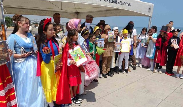 Samsun’da renkli bilim fuarı: Roket uçurdular, projelerini sergilediler