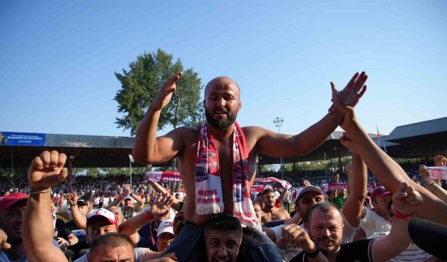 664. Kırkpınar başpehlivanı Orhan Okulu oldu