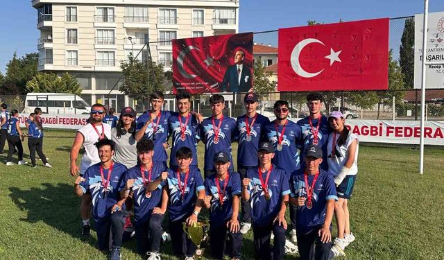 Afyonkarahisar Spor Lisesi Türkiye dereceleriyle döndü