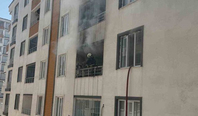 Batman’da apartmanda yangın paniği