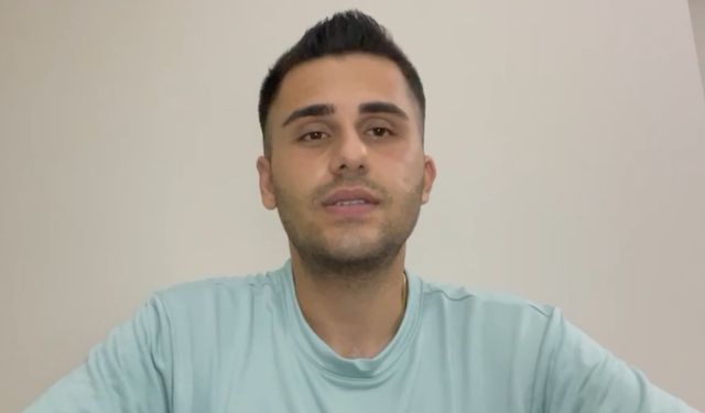 Depremde enkazdan çıkan genç, üniversiteden mezun olmasıyla adadığı kurbanın etini konteyner kentte dağıtarak yürekleri ısıttı
