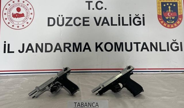 Düğünde havaya ateş edenler yakalandı