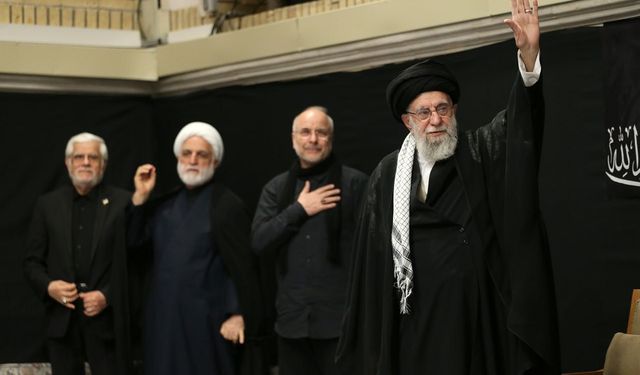 İran Dini Lideri Hamaney, savaş sonrası ilk kez kamuoyu karşısına çıktı