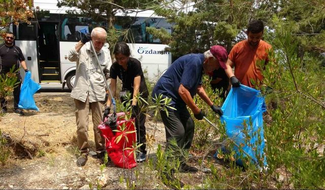 Mersin’de yaşlı bakım merkezi sakinlerinden orman yangınlarına karşı örnek davranış