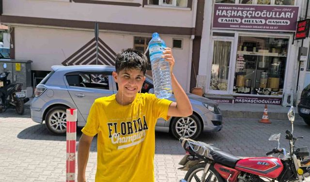 (ÖZEL)’O’ ilçede sıcaklık 42 dereceye kadar yükseldi