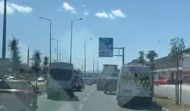 Sireni duyan fermuar sistemine geçti