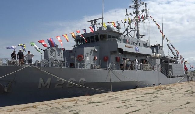 TCG Amasra gemisi İğneada’da vatandaşların ziyaretine açıldı