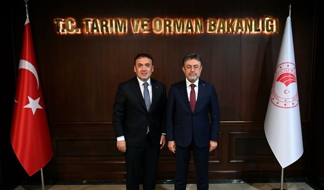 Bilecik Valisi Sözer’den Bakan Yumaklı’ya ziyaret