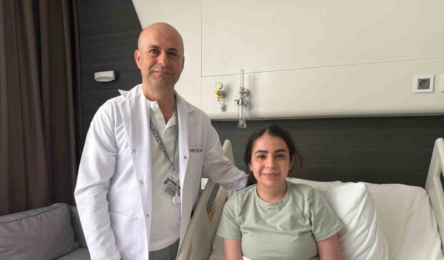 Boğazından su bile geçmiyordu, başarılı bir operasyonla yeniden yemek yiyebildi