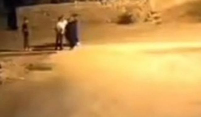 Kırşehir’de gencin bıçaklanarak öldürüldüğü olayın güvenlik kamera görüntüleri ortaya çıktı