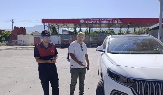 Osmaniye’de elektrikli otomobilin bagajında mahsur kalan 5 kedi yavrusu kurtarıldı