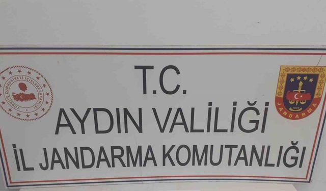 Şüpheli araçtan uyuşturucu çıktı