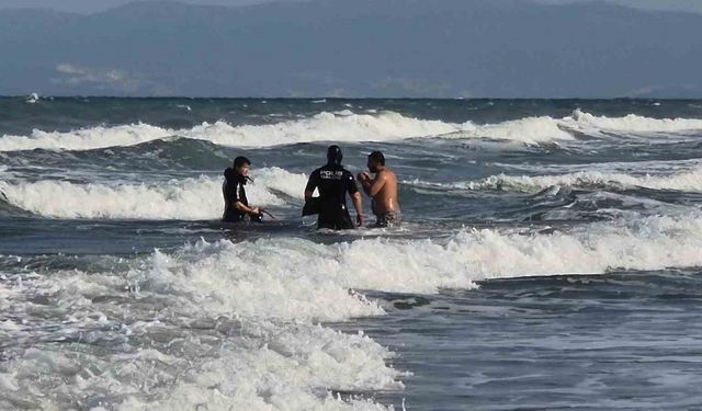 Tekirdağ’da yasağa uyulmayan denizde can pazarı yaşandı: 2 kişi kurtarıldı, 1 kişi kayıp