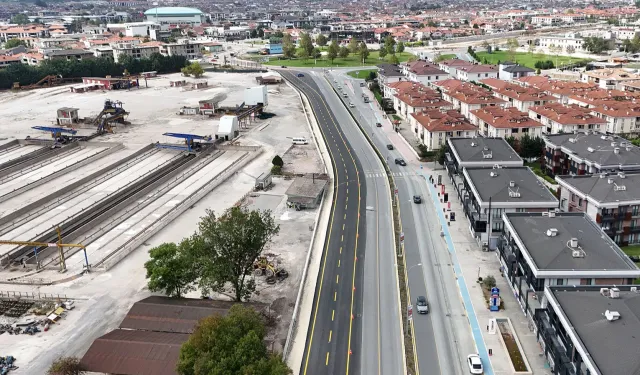 Sakarya Yazlık Kavşağı ile Millet Bahçesi arasındaki yol genişletme tamamlandı