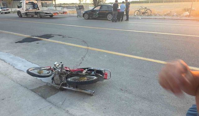 Aksaray’da otomobil ile motosiklet çarpıştı: 1 ağır yaralı
