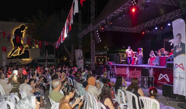 ‘Angara Gazinosu’ oyununa Mersin’de tam not