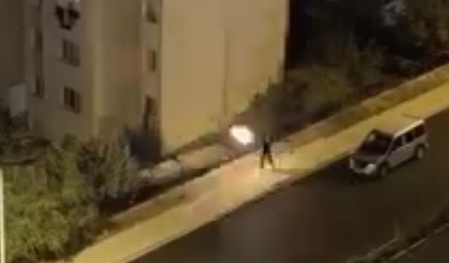 Elazığ’da 1 kişinin yaralandığı eve pompalı tüfekli saldırı anı kamerada