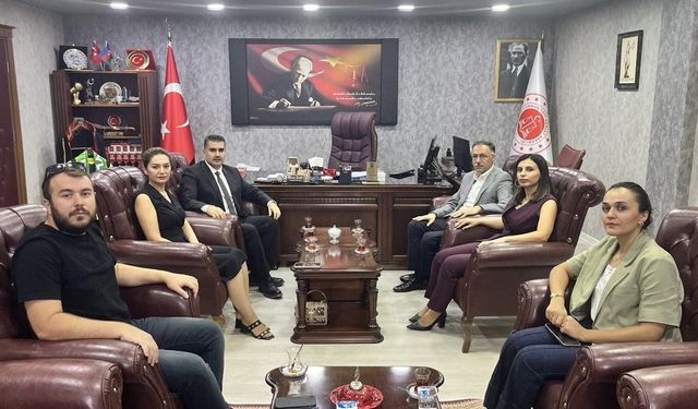 Iğdır Barosu yönetimi Başsavcı Dede’yi ziyaret etti