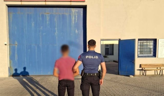 İki yıl hapis cezasıyla aranan şahıs yakalandı
