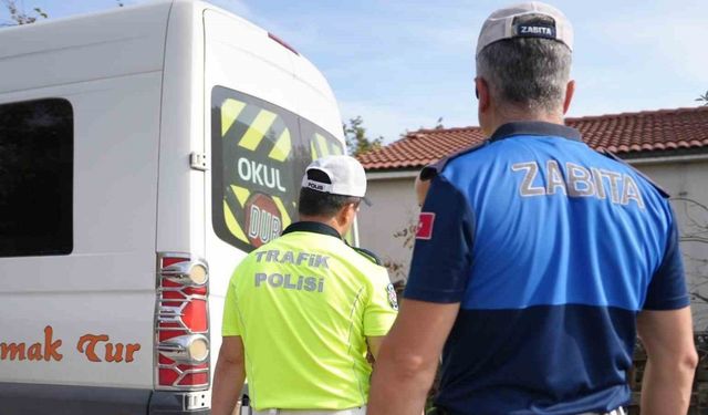 Öğrencilerin güvenli seyahat etmesi için zabıta ve polis teyakkuza geçti